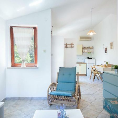 Luca'S Apartment Пула Екстериор снимка