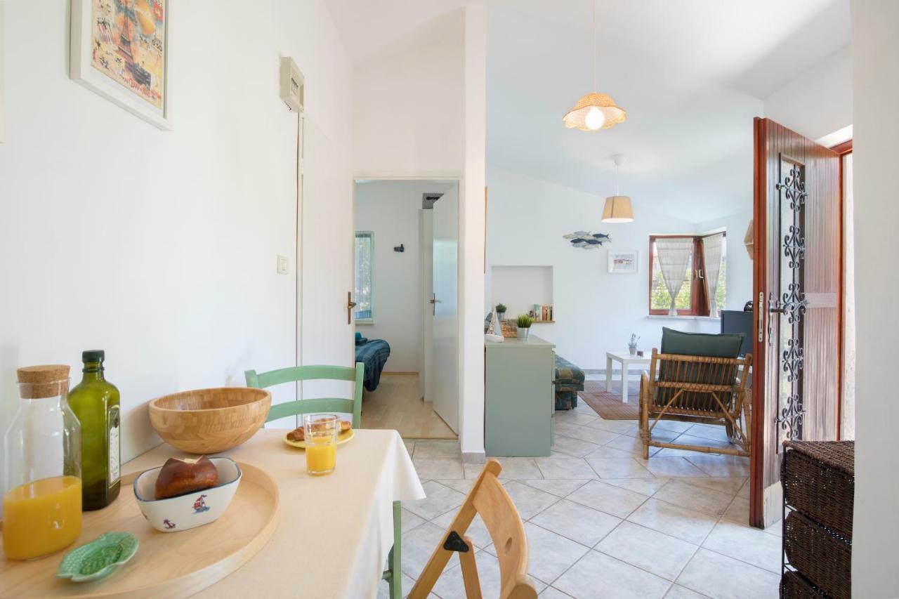 Luca'S Apartment Пула Екстериор снимка